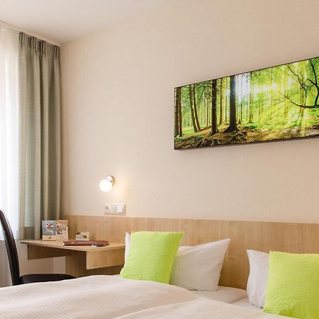 Akzent Hotel Meerfraeulein Wemding Exteriör bild