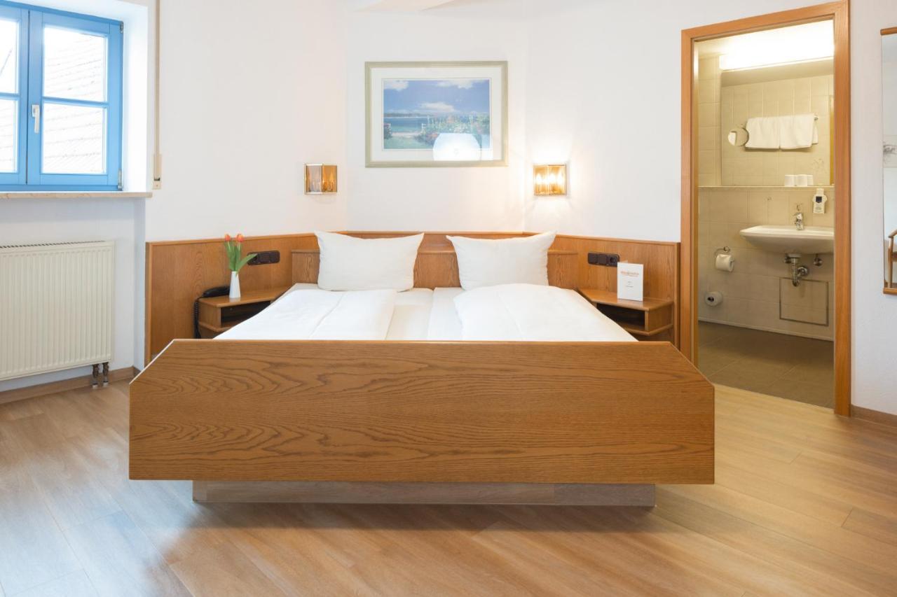 Akzent Hotel Meerfraeulein Wemding Exteriör bild