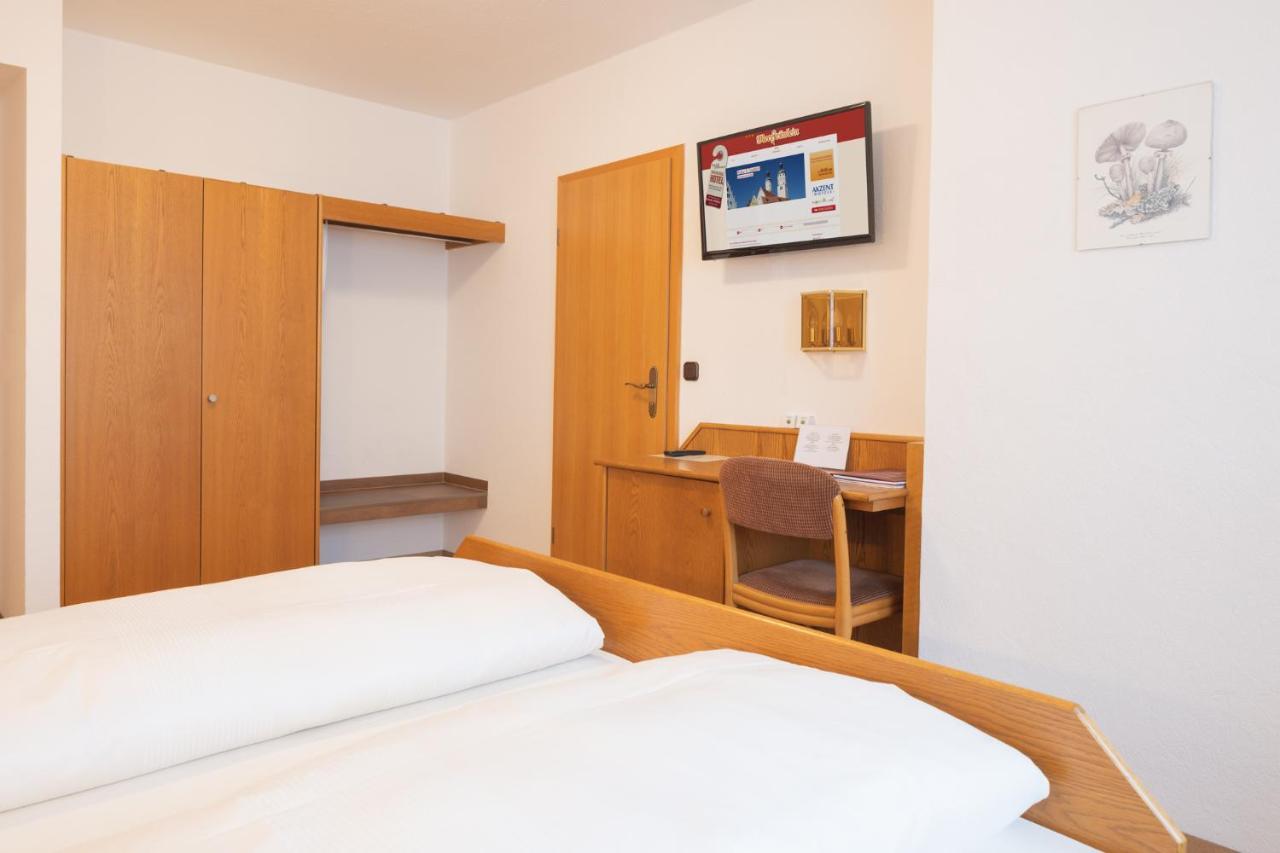 Akzent Hotel Meerfraeulein Wemding Exteriör bild