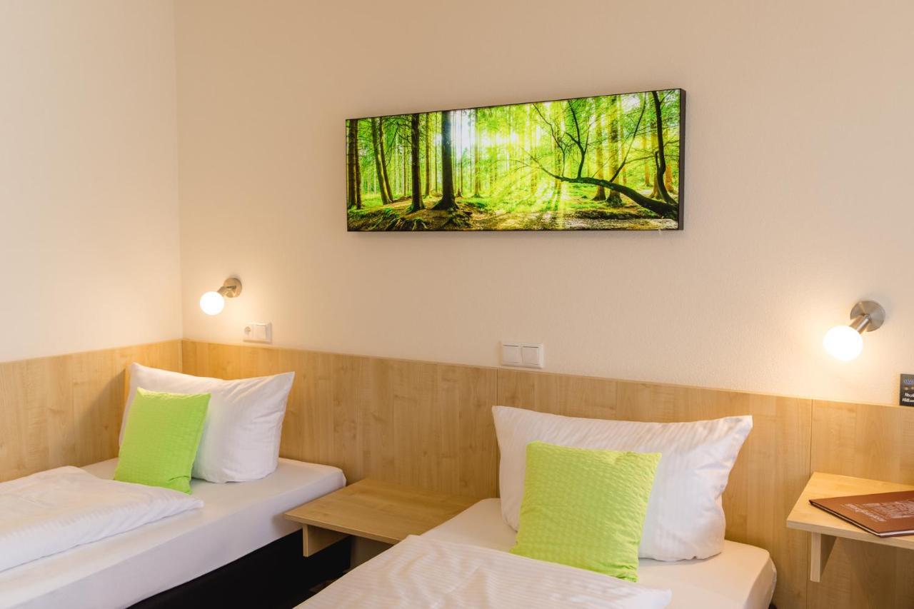 Akzent Hotel Meerfraeulein Wemding Exteriör bild