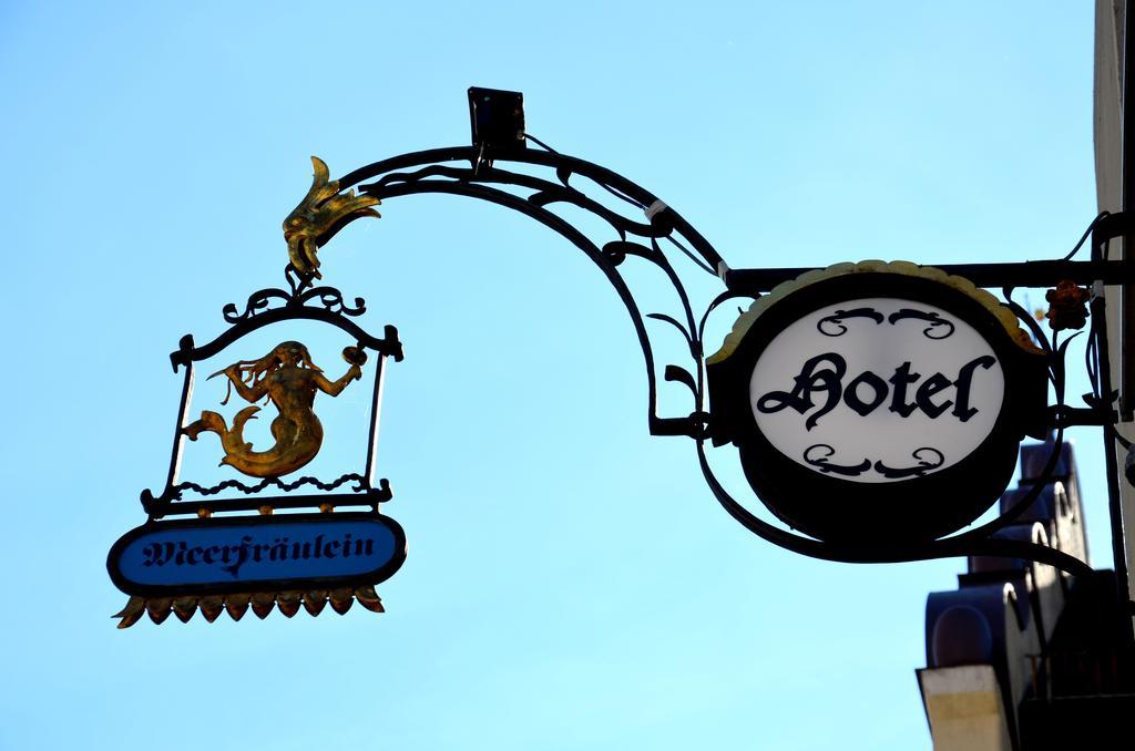 Akzent Hotel Meerfraeulein Wemding Exteriör bild